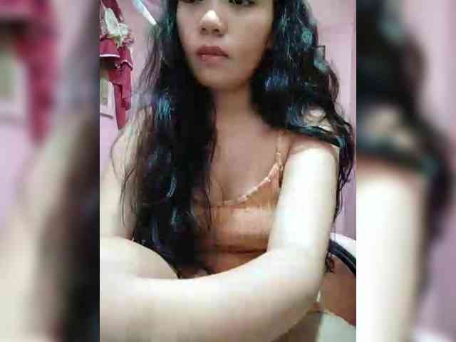 hornylittleprincess69 webcam