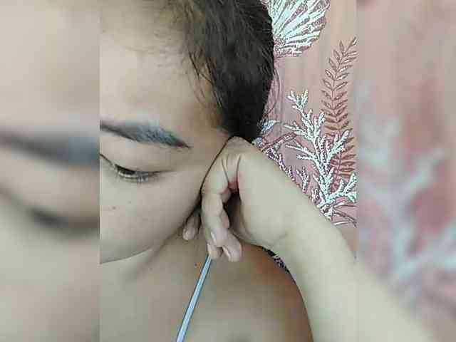 hornylittleprincess69