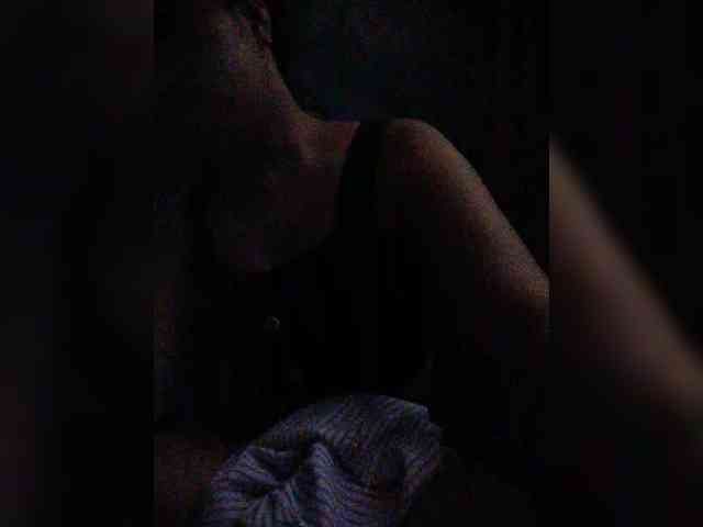 hornylittleprincess69