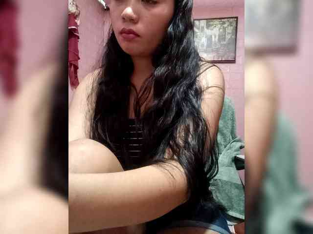 hornylittleprincess69 webcam