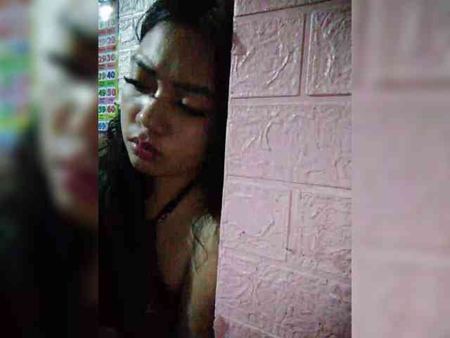 hornylittleprincess69