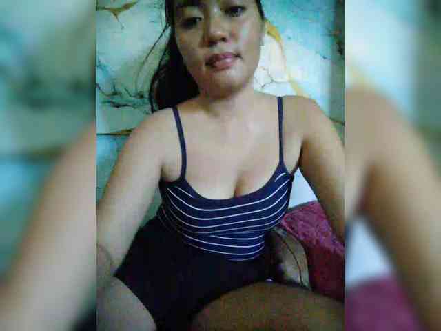 hornylittleprincess69 webcam