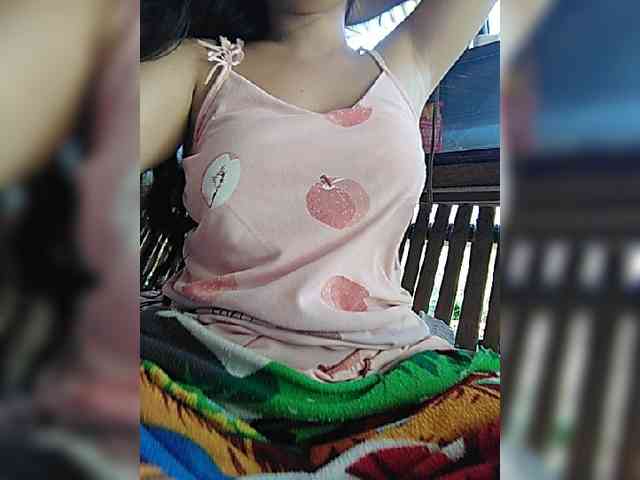 hornylittleprincess69 webcam