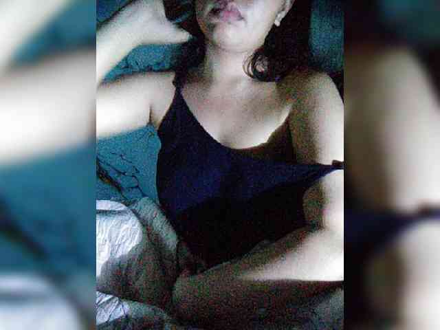 hornylittleprincess69 webcam