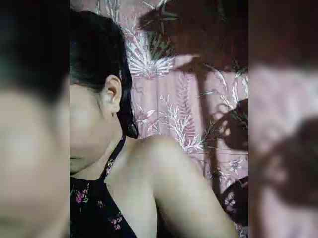 hornylittleprincess69 webcam