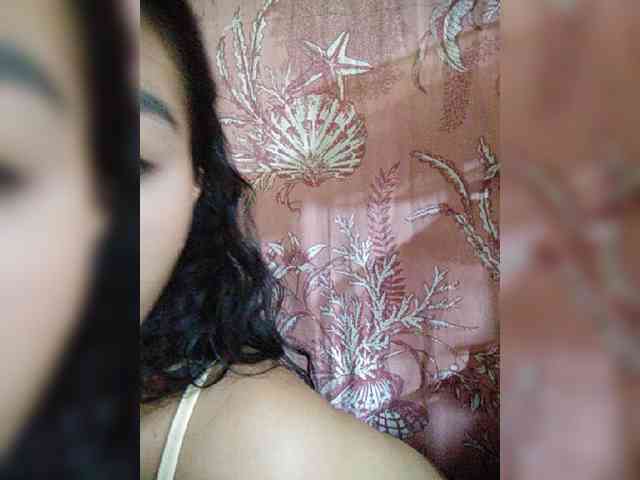 hornylittleprincess69