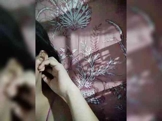 hornylittleprincess69 webcam