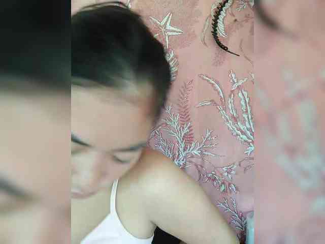 hornylittleprincess69 webcam