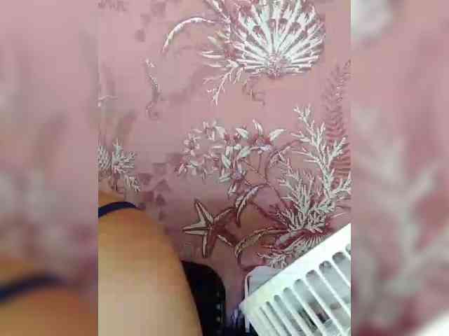 hornylittleprincess69 webcam