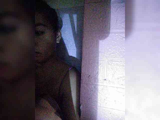 hornylittleprincess69 webcam