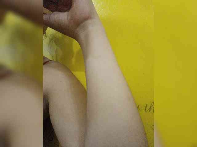 hornylittleprincess69