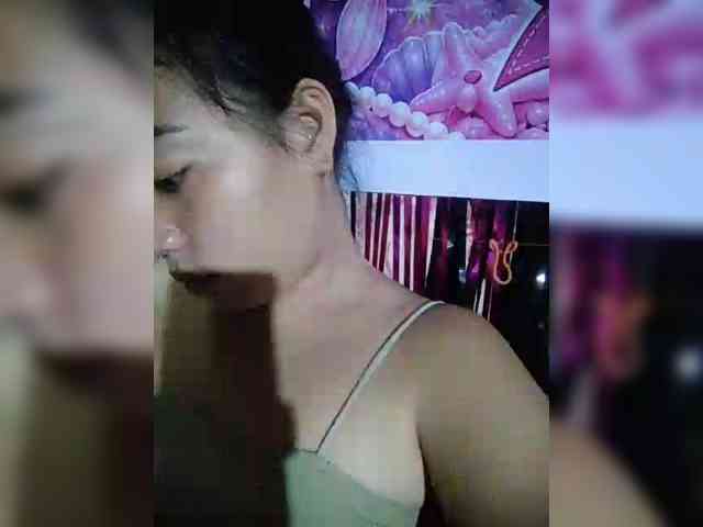 hornylittleprincess69 webcam