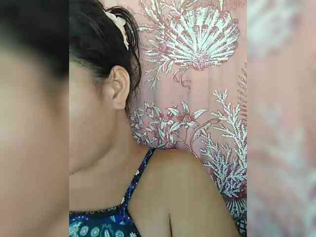 hornylittleprincess69 webcam