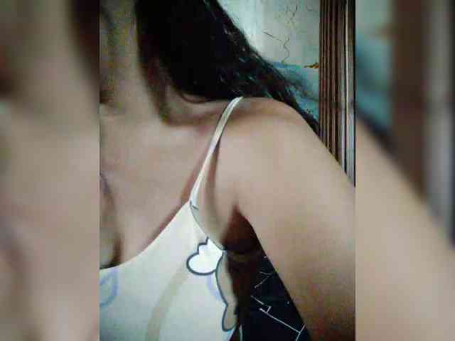 hornylittleprincess69