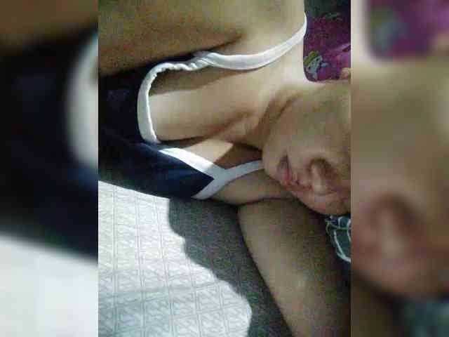 hornylittleprincess69 webcam