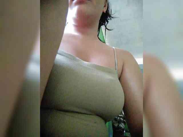 hornylittleprincess69