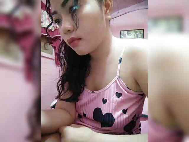 hornylittleprincess69
