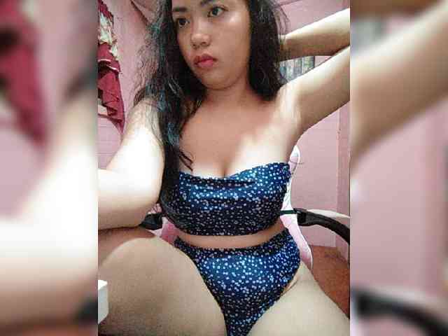 hornylittleprincess69 webcam