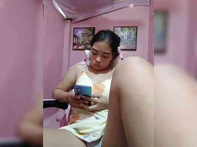 hornylittleprincess69 webcam