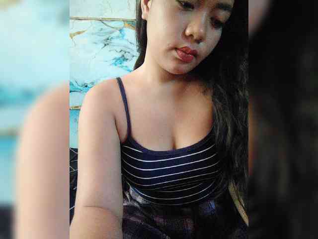 hornylittleprincess69