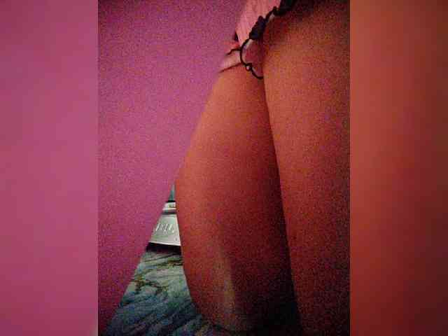 hornylittleprincess69 webcam