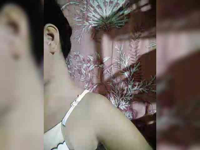 hornylittleprincess69 webcam