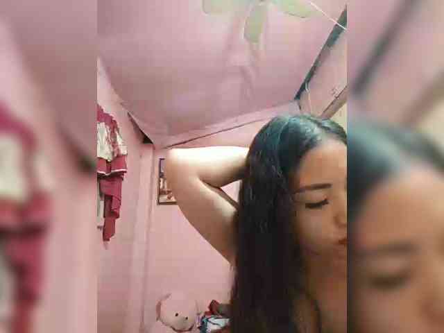 hornylittleprincess69