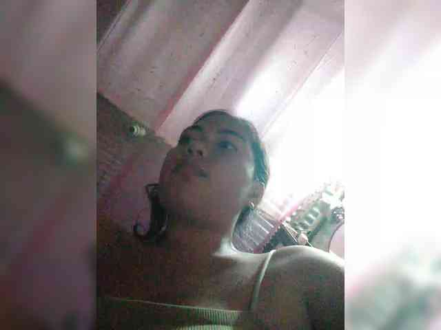 hornylittleprincess69 webcam