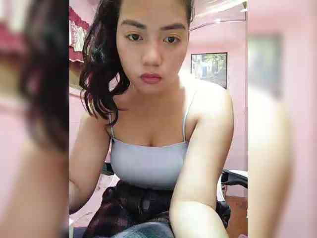 hornylittleprincess69 webcam