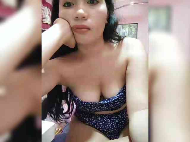 hornylittleprincess69 webcam