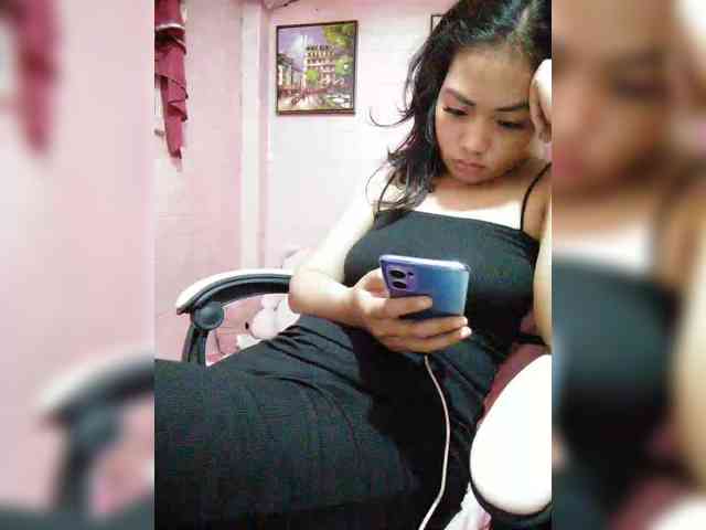 hornylittleprincess69 webcam