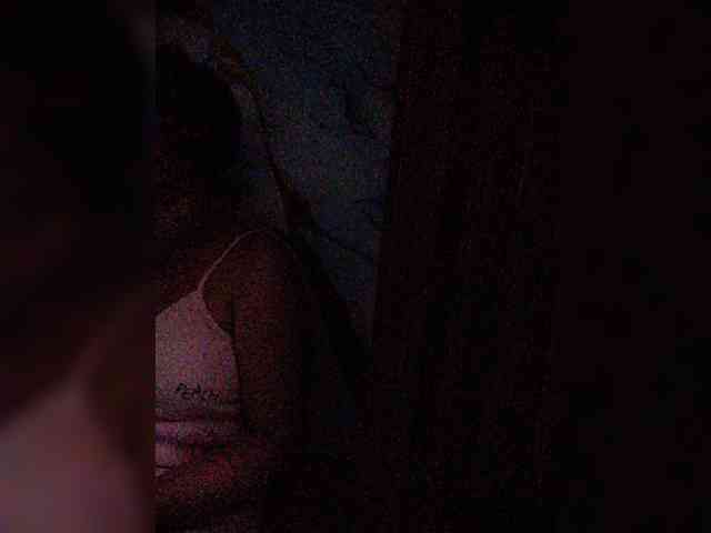 hornylittleprincess69 webcam