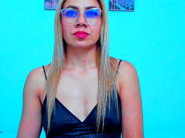 vickycandy