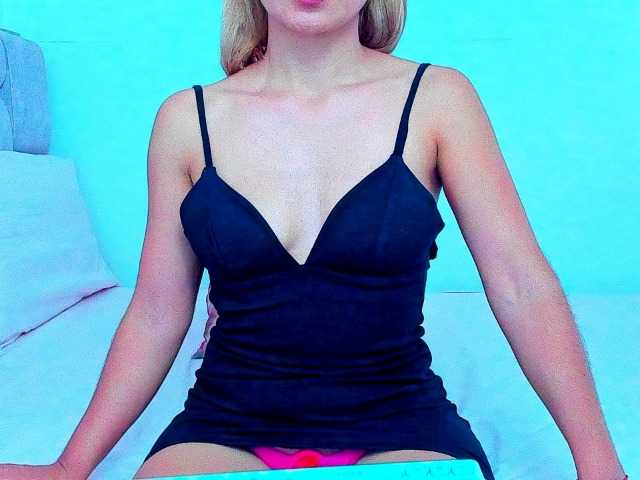 vickycandy