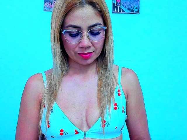 vickycandy