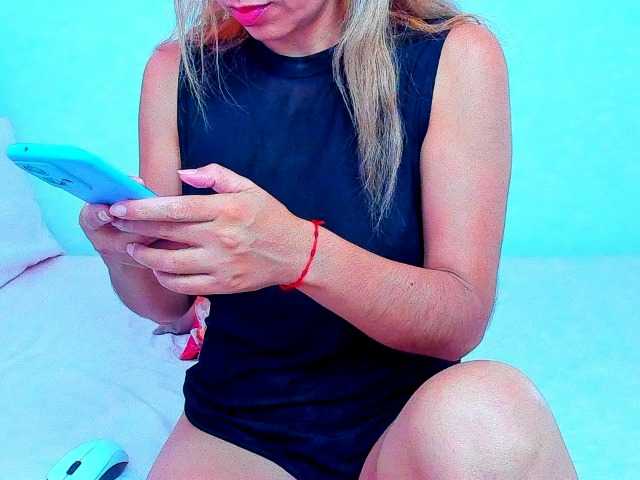 vickycandy