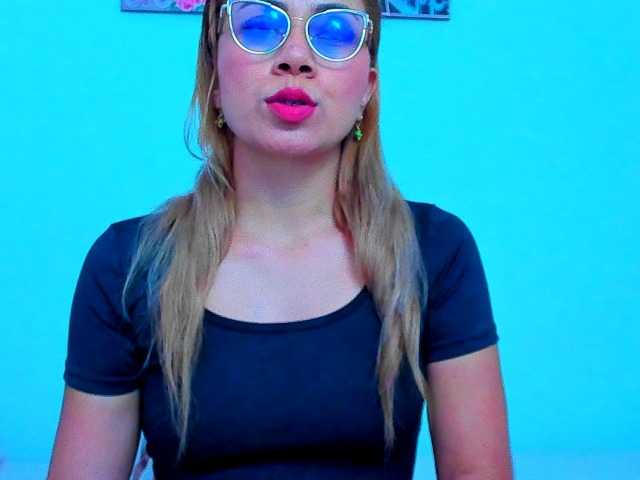 vickycandy