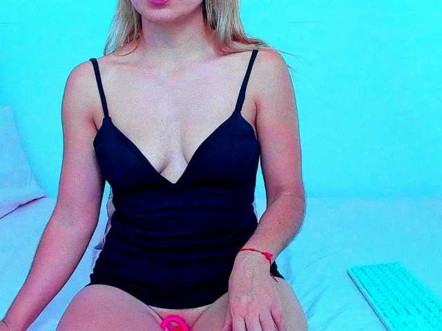 vickycandy live cam preview