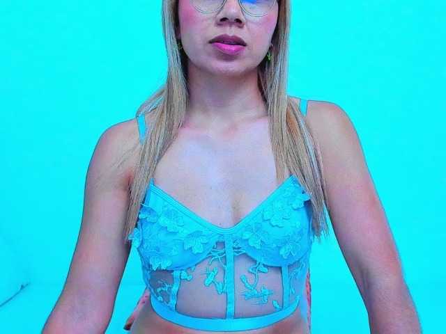 vickycandy