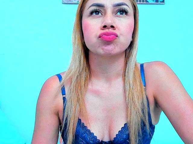 vickycandy