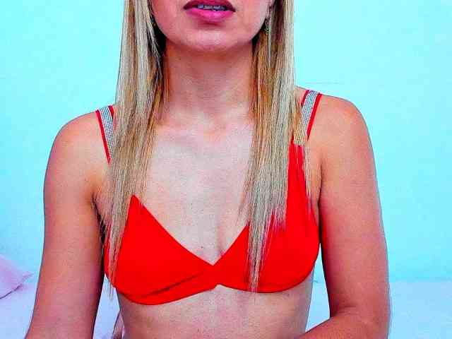 vickycandy webcam