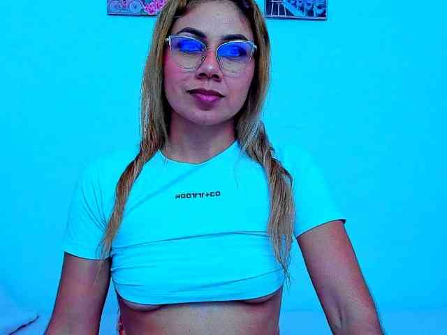 vickycandy