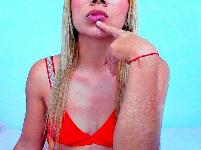 vickycandy webcam