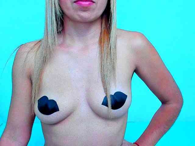 vickycandy webcam