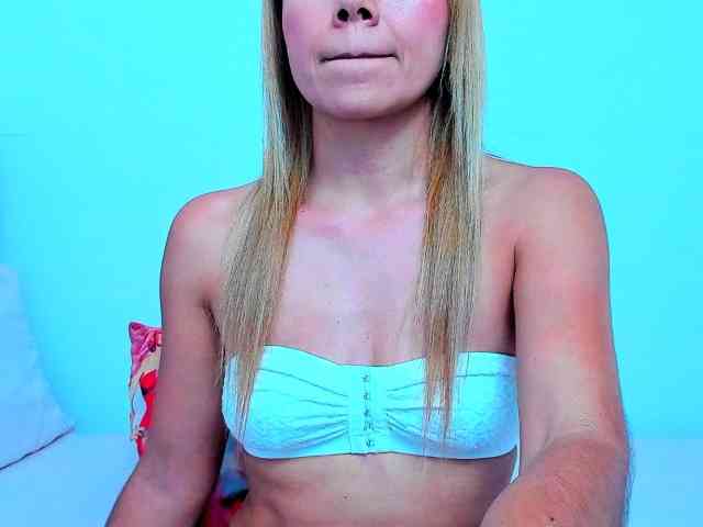 vickycandy webcam