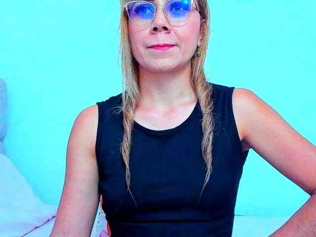vickycandy