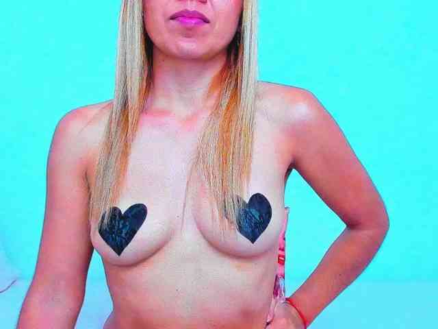 vickycandy webcam