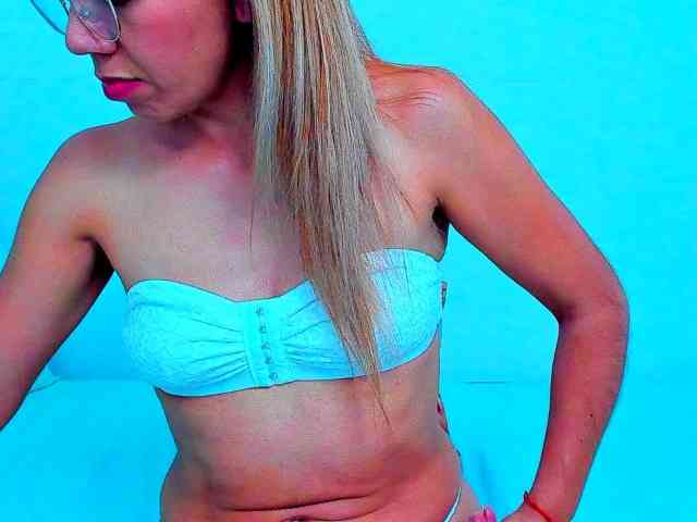vickycandy