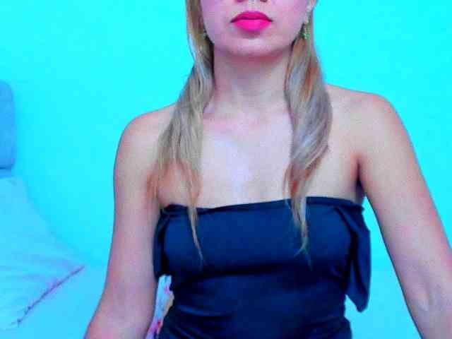 vickycandy