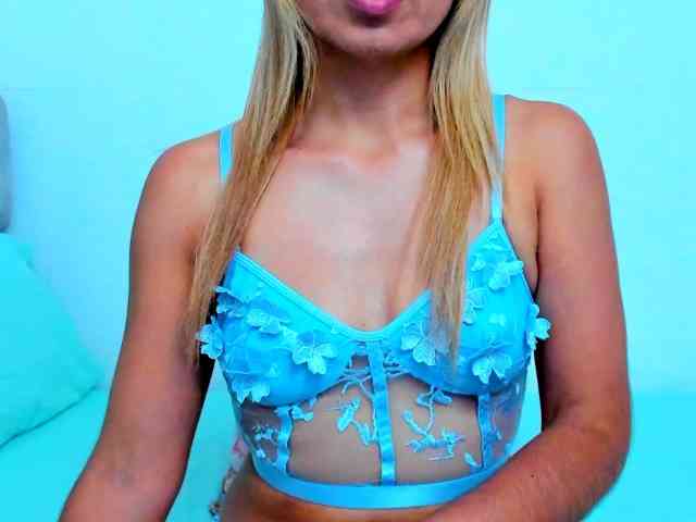 vickycandy webcam